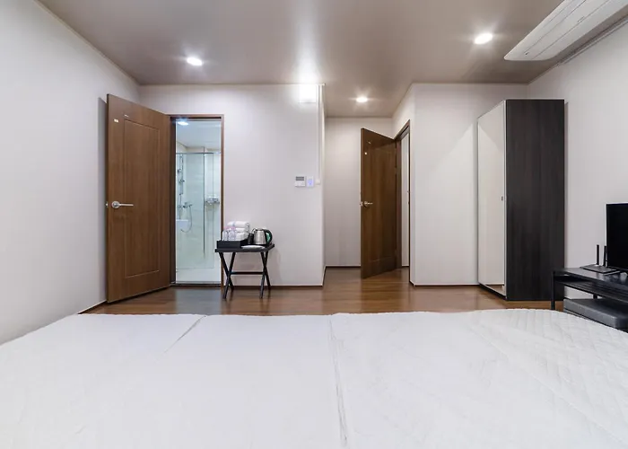 Soosong Gwanghwamun Myeongdon G 3*